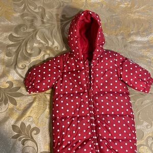 Brand New Baby Gap Down Fill Red Snowsuit with White Polka Dots Size 0-6